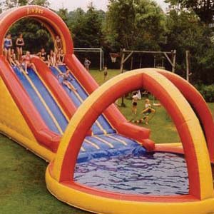 medeklinker voor zoogdier Tobbedansbaan huren? Waterpret en gegarandeerd een succes! - Augie  Attracties & Events