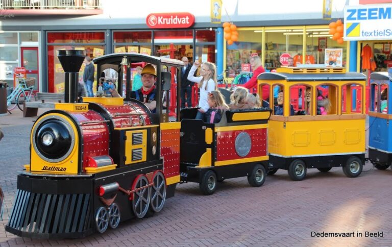 Mini Express kindertrein zeer geschikt voor winkelcentrum