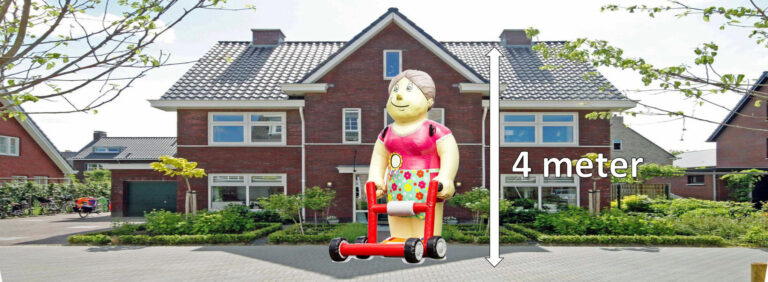 Feestpop Oma met Rollator huren